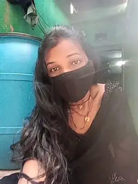 Snapshot of Desi_Couple_P chatting on June 23, 2026, 1:14 am Desi Couple P online show from June 23, 2026, 1:14 am