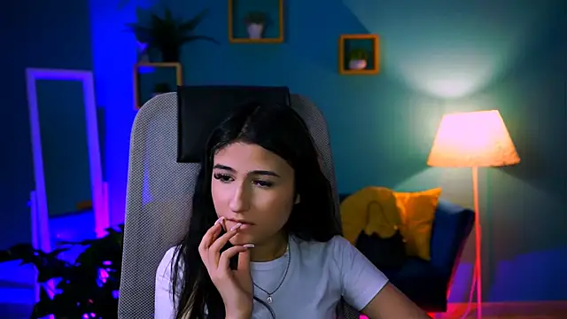 Snapshot of TerezaRobinson chatting on February 16, 2026, 1:54 pm TerezaRobinson online show from February 16, 2026, 1:54 pm