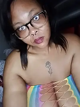ShantelBootyBoobs online show from July 1, 2026, 1:50 am