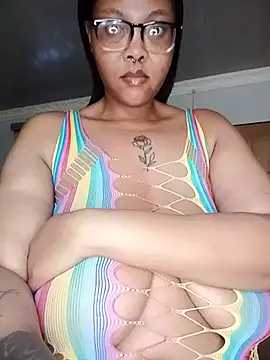 ShantelBootyBoobs online show from June 30, 2026, 1:44 pm
