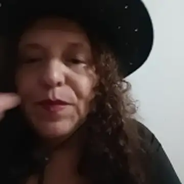 latina773 online show from February 17, 2026, 4:10 am