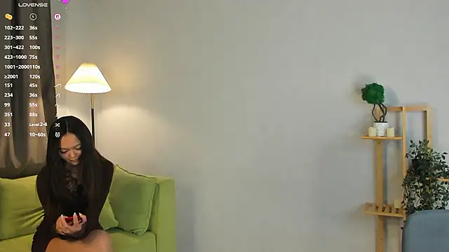 JanelBitther online show from March 1, 2026, 7:14 pm