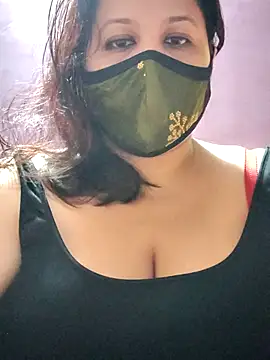 Snapshot of pikachush chatting on April 15, 2026, 3:38 pm pikachush online show from April 15, 2026, 3:38 pm