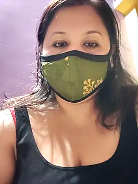 Snapshot of pikachush chatting on April 5, 2026, 2:07 am pikachush online show from April 5, 2026, 2:07 am