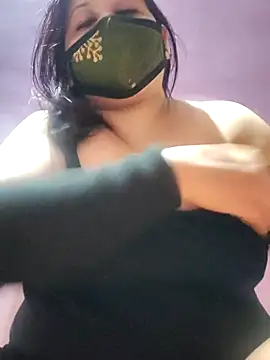 Snapshot of pikachush chatting on April 17, 2026, 2:36 am pikachush online show from April 17, 2026, 2:36 am