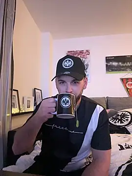 Snapshot of xxxsharkexxx chatting on February 21, 2026, 8:33 pm xxxsharkexxx online show from February 21, 2026, 8:33 pm