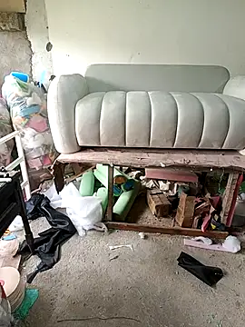 lenin9 online show from April 16, 2026, 8:09 pm