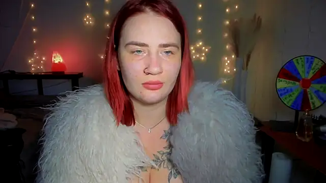 Snapshot of Miss-Innysik chatting on February 19, 2026, 1:19 pm Miss-Innysik online show from February 19, 2026, 1:19 pm