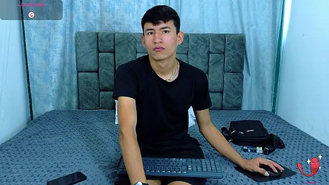 NicolasTorrez online show from February 25, 2026, 8:08 pm