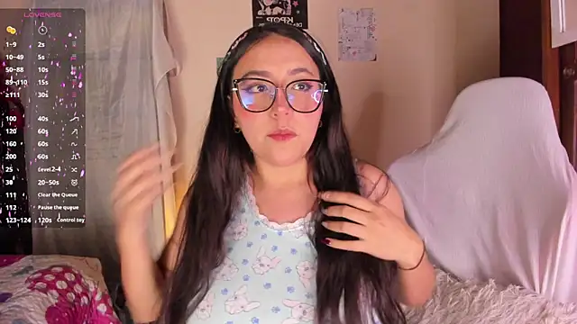 Snapshot of Hanna_Tm chatting on February 26, 2026, 1:49 am Hanna Tm online show from February 26, 2026, 1:49 am