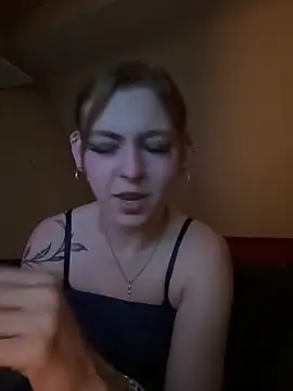 Milli-Kiss online show from April 14, 2026, 2:11 pm