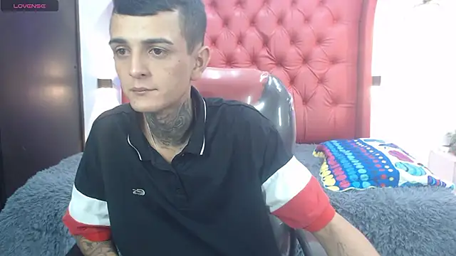 Snapshot of benjamin_anthony chatting on February 28, 2026, 2:28 pm benjamin anthony online show from February 28, 2026, 2:28 pm