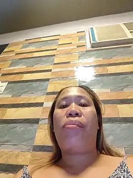 squirtshantal online show from March 14, 2026, 12:44 pm