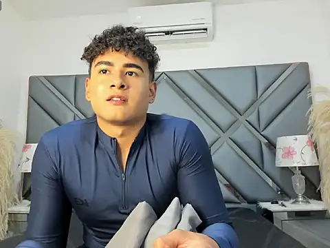 Snapshot of Bastixvontade chatting on February 26, 2026, 10:10 pm Bastixvontade online show from February 26, 2026, 10:10 pm