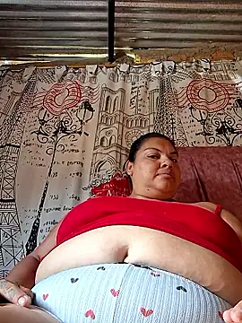 Snapshot of Juli_Powl chatting on February 27, 2026, 12:05 pm Juli Powl online show from February 27, 2026, 12:05 pm