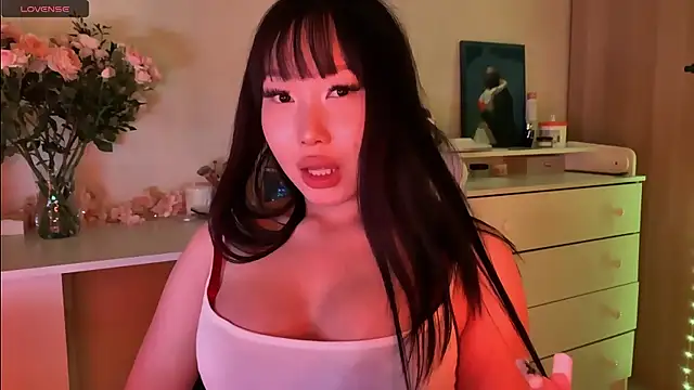 Snapshot of whispersofdarsy chatting on February 18, 2026, 7:32 pm whispersofdarsy online show from February 18, 2026, 7:32 pm