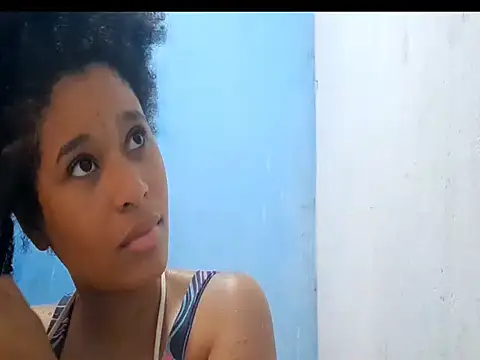 MadelynStamant online show from March 18, 2026, 12:19 pm