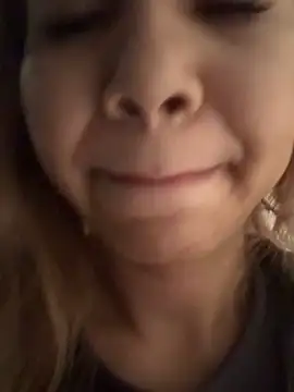 Alittleasaingirl online show from March 31, 2026, 1:40 am