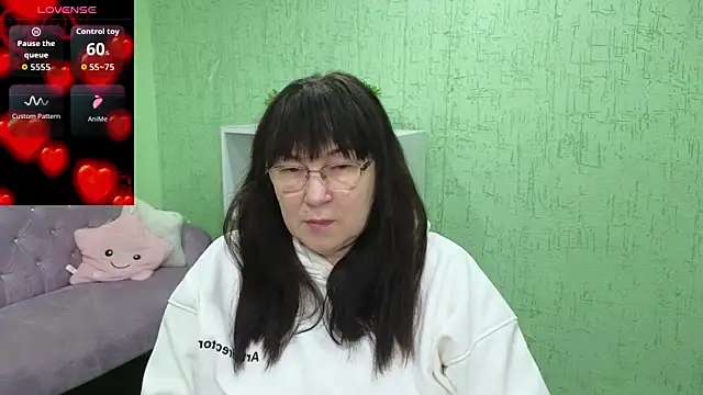 Snapshot of Tori_Twirl chatting on February 16, 2026, 11:53 am Tori Twirl online show from February 16, 2026, 11:53 am