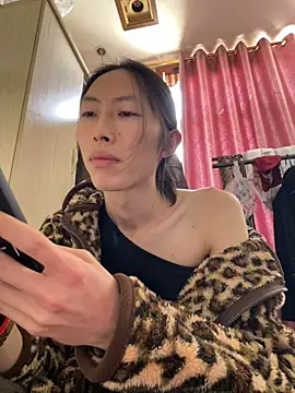 yixianshen188 online show from February 25, 2026, 4:45 am