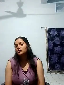 Snapshot of Anushka_Singh0 chatting on February 17, 2026, 6:54 am Anushka Singh0 online show from February 17, 2026, 6:54 am