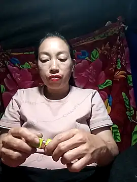 Susuu5790 online show from February 28, 2026, 8:03 am