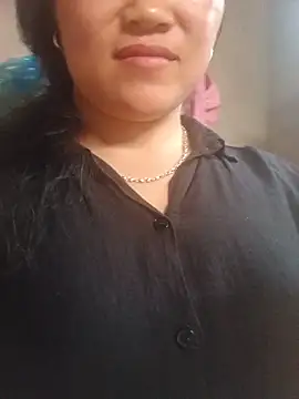 Snapshot of nelina_12345 chatting on June 14, 2026, 2:24 am nelina 12345 online show from June 14, 2026, 2:24 am