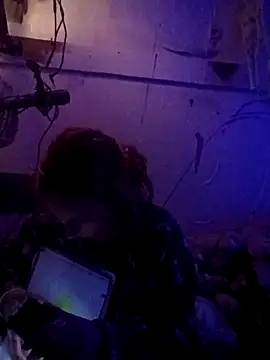 issyamazin online show from April 8, 2026, 2:02 am