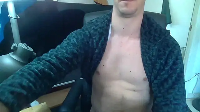 biiisexxx online show from February 15, 2026, 11:31 am