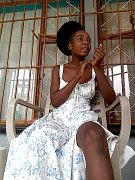 Snapshot of SexySlender_05 chatting on March 1, 2026, 8:58 am SexySlender 05 online show from March 1, 2026, 8:58 am