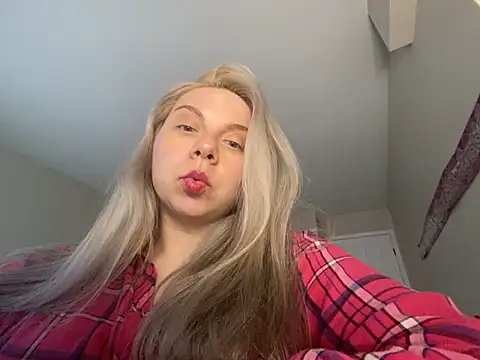 i love iva online show from February 15, 2026, 9:36 pm