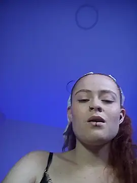 WandaScrlet online show from February 17, 2026, 3:20 pm