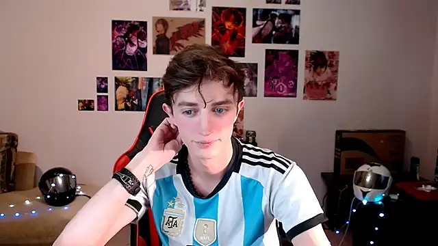 John Meow online show from April 11, 2026, 3:16 pm