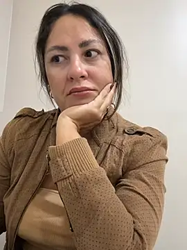 leona-david online show from April 16, 2026, 12:17 pm