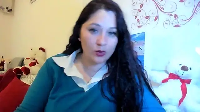 EVELYNA88 online show from March 17, 2026, 10:02 pm