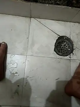 ashi16969 online show from April 10, 2026, 8:43 am