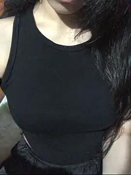 Junnybae22 online show from February 24, 2026, 1:45 pm