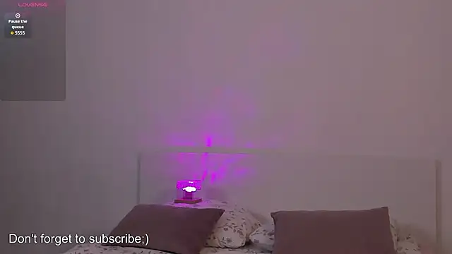 WetKaylaa online show from March 3, 2026, 11:50 am