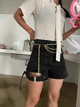 Snapshot of sunae-sex chatting on July 9, 2026, 11:48 pm sunae-sex online show from July 9, 2026, 11:48 pm