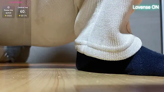 xiaosu22 online show from March 15, 2026, 9:05 am