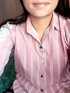 Gaga-xxx online show from April 12, 2026, 6:05 am