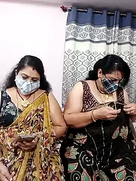 Snapshot of Kannadasexywifes chatting on June 17, 2026, 5:12 pm Kannadasexywifes online show from June 17, 2026, 5:12 pm