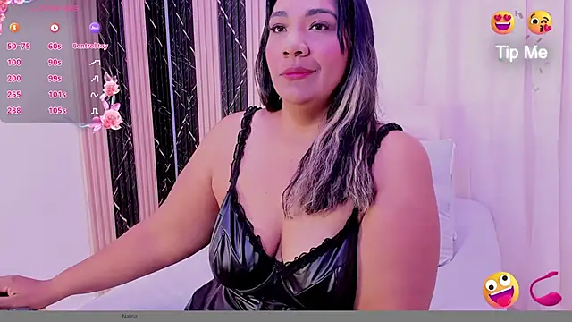 Cinnamon Skin01 online show from April 18, 2026, 11:34 am