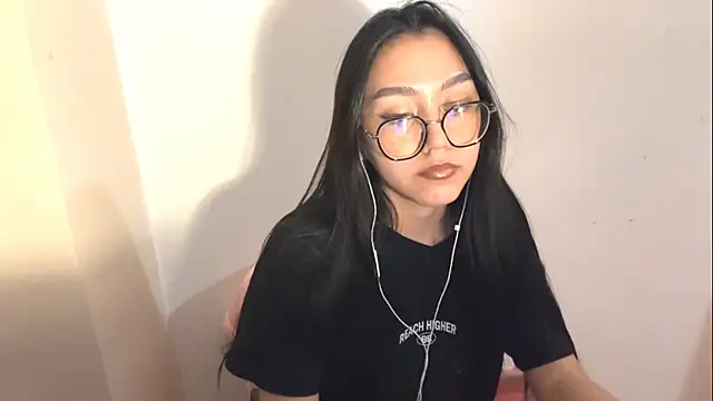 Snapshot of Stefania65 chatting on April 18, 2026, 4:42 pm Stefania65 online show from April 18, 2026, 4:42 pm