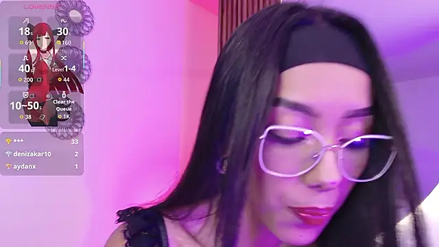 Snapshot of LunaVelour13 chatting on February 15, 2026, 7:51 am LunaVelour13 online show from February 15, 2026, 7:51 am