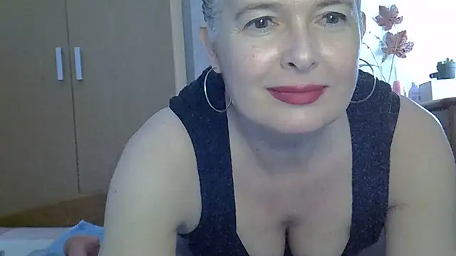 Laura-Parker online show from March 28, 2026, 2:29 pm