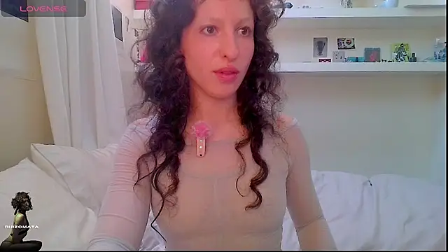 Snapshot of rhizomata chatting on July 13, 2026, 11:53 am rhizomata online show from July 13, 2026, 11:53 am