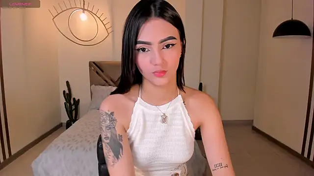 CarolineEvans x online show from March 14, 2026, 7:31 pm