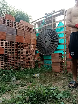 Lucckk777 online show from April 13, 2026, 11:36 am