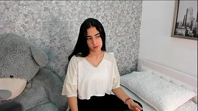 Anika H online show from March 7, 2026, 12:10 pm